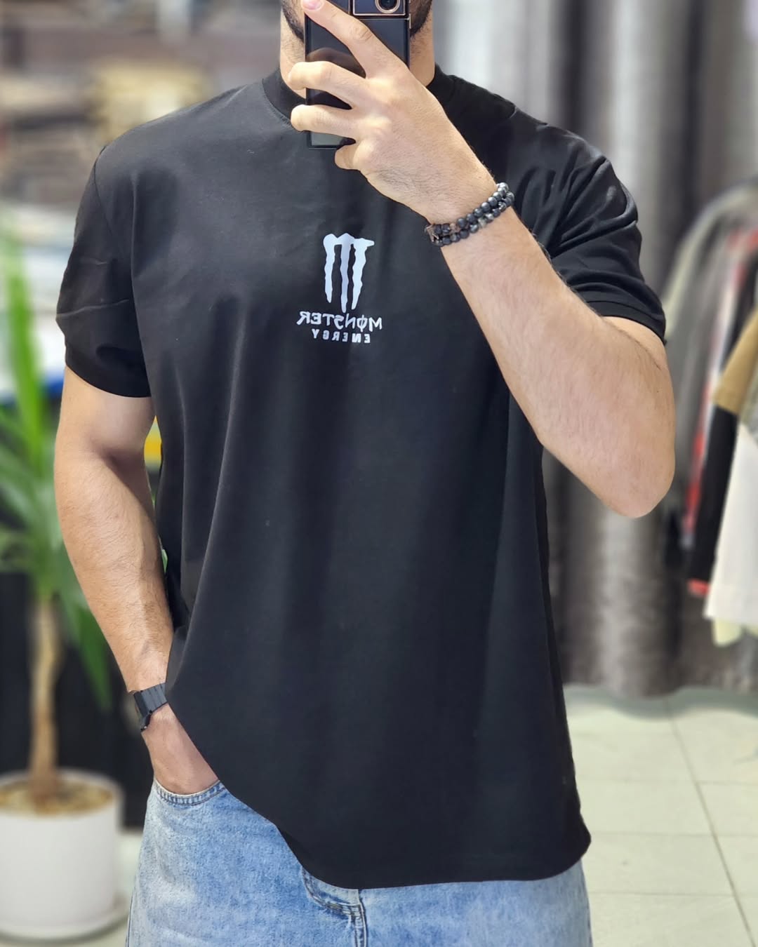 MONSTER Premium Tshirt