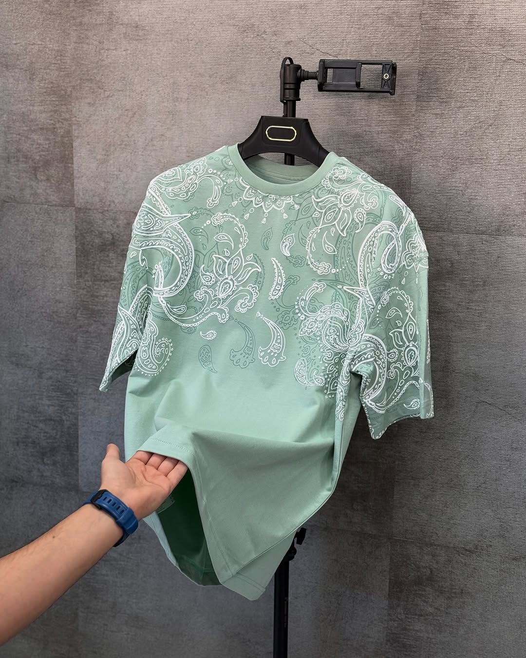 PRINTED TSHIRT